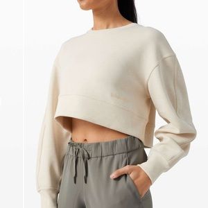Lululemon soft ambitions cropped crew